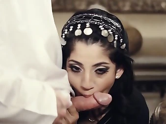 Nadia Ali - Chicks Of The Middle Oriental