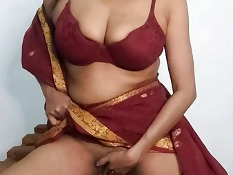 Observe this super-fucking-hot Indian maid get off with Saree sugary-sweet cunny with Monstrous Bra-stuffers