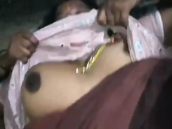 Swift Indian maid with a cuckold hook-up with a desi paramour in a village dining guest room