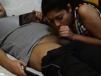 See MMS Indian Couple's sizzling homemade porno with spunk shots and fat knobs