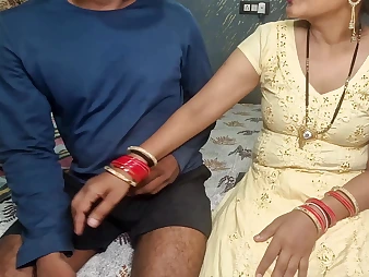 Bystander my step-mom, Ashish, get insane & esurient with will not hear of very first time mainly camera - Mallu Aunty Chudai