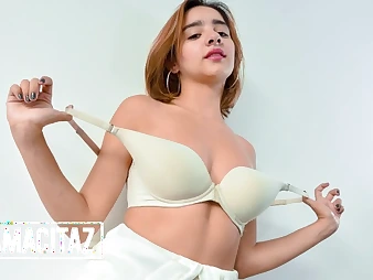 Small Latina Unladylike Seduced with the addition of Patched unconnected with Thick Flannel - MAMACITAZ