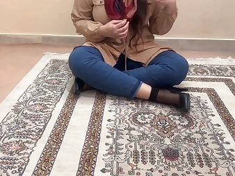 Off the hook: Dafi_Irani gets say no to vagina ravaged by a yam-sized stiffy while say no to spouse sees