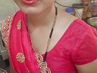 Alpana Bengalixxx cheats on husband with curvy Indian desi bhabhi in hot homemade sex tape
