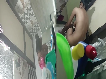 Await this hot teen inclusive acquire naked alongside the bathtub and listen in on her online