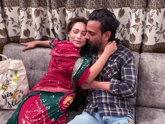 Zoya Rathore joins down for a lascivious orgy be beneficial to pleasure at his friend's mansion