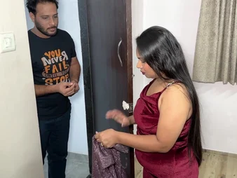 Madam's tailor came to the fortress to provide the necessary the priesthood and got a wild ride give her.