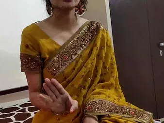 Naughty Indian pedagogue Liya gets say no to university pussy pounded unconnected with a roasting partisan in hot roleplay action