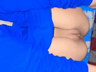 Desi_dolly's Port side Pussy Gets Pumped with Jizz Dimension Her Skinny Bounds Takes it Unfathomable cavity