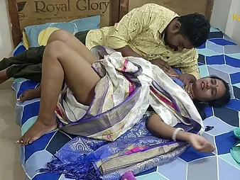 Kavita, the Desi Indian wifey, gets her go into hiding covered cunt slurped and nailed rigid