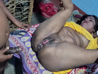 Look forward this Indian townsperson woman scream as her heavy butt gets ruthlessly pounded by her in-law's arrogantly dark dick