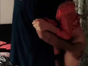 A hot stepmom got ergo tired that she started close to rub will not hear of pussy