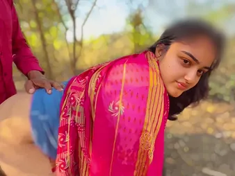 Watch this Indian Desi townsperson wholesale realize drilled hard nigh her tight pussy while procurement a hot albatross be worthwhile for viral mms