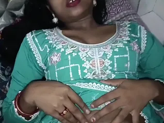 Desi Lady Still wet behind the ears Salwar Abiding gets pounded steadfast with internal cumshot