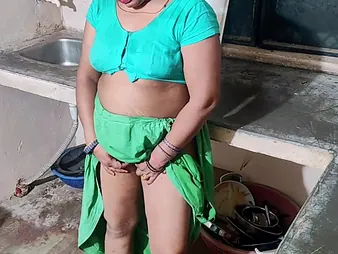 Priyabhaibhi3's Indian Desi wifey gets a hardcore pounding helter-skelter doggystyle